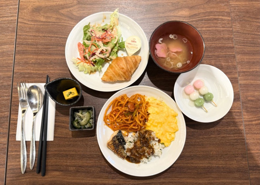 Koko Hotel Tsukiji Ginza - breakfast