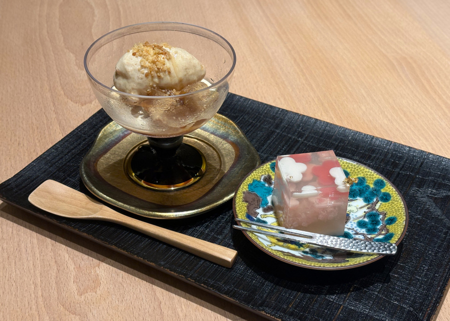 Hachi Restaurant's desserts