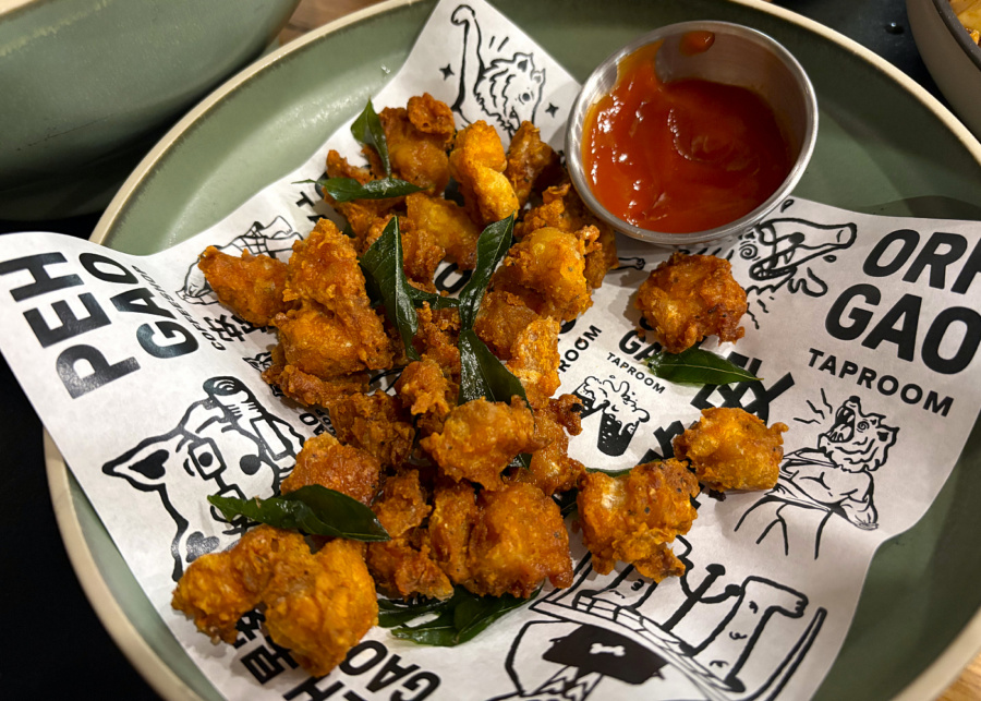 Peh Gao Coffeeshop's crunchy chicken cartilage