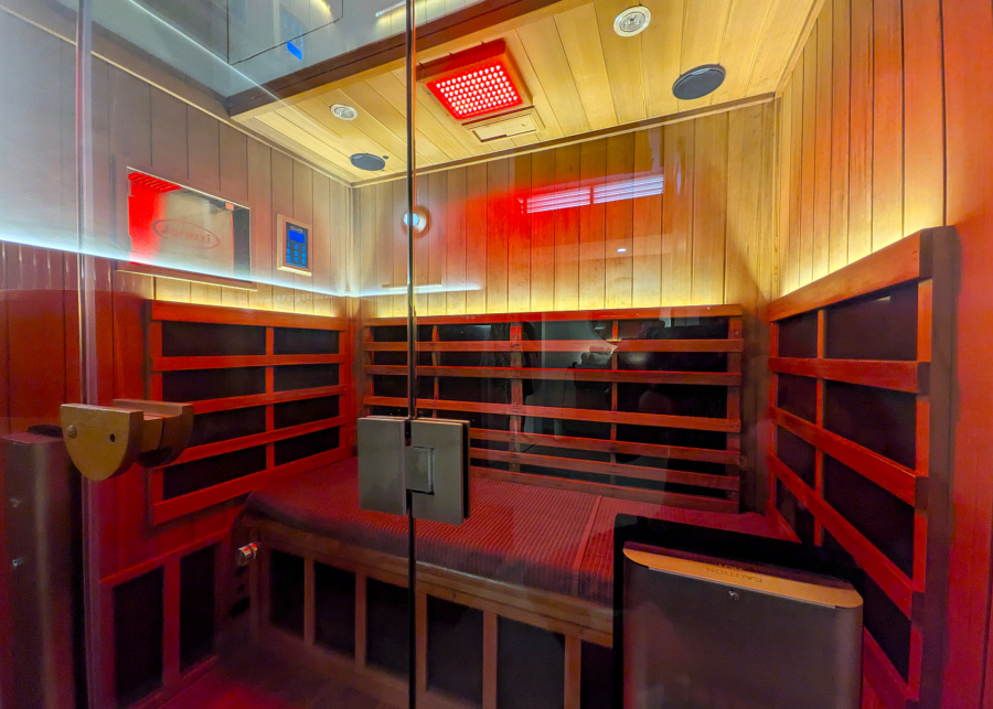 Rekoop Flex's infrared sauna