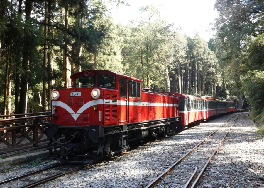 Cities to visit in Taiwan - Chiayi Alishan Railway