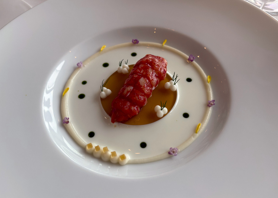 Manjimup marron | Saint Pierre restaurant in Singapore review