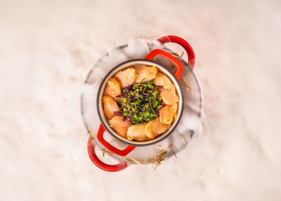 One-for-one deals July 2026 in Singapore - Qin Restaurant and Bar - Zuwaigani snow crab claw ‘lao mian’