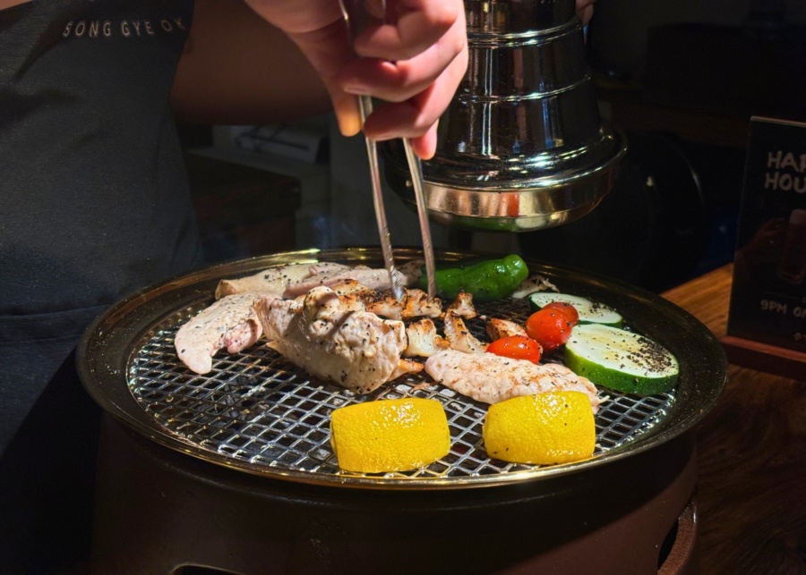 Song Gye Ok Telok Ayer review: An ‘omakase-style’ chicken barbecue with grilled gizzards, soft bone and heart