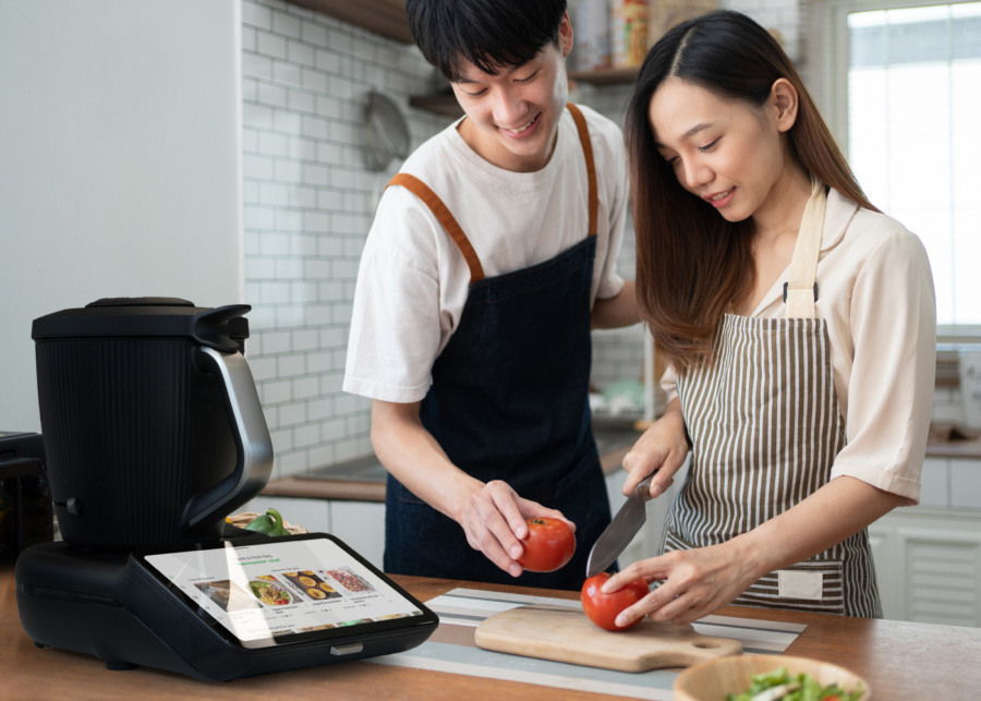 Thermomix TasteMaster Cook-Off - Couple cooking using Thermomix
