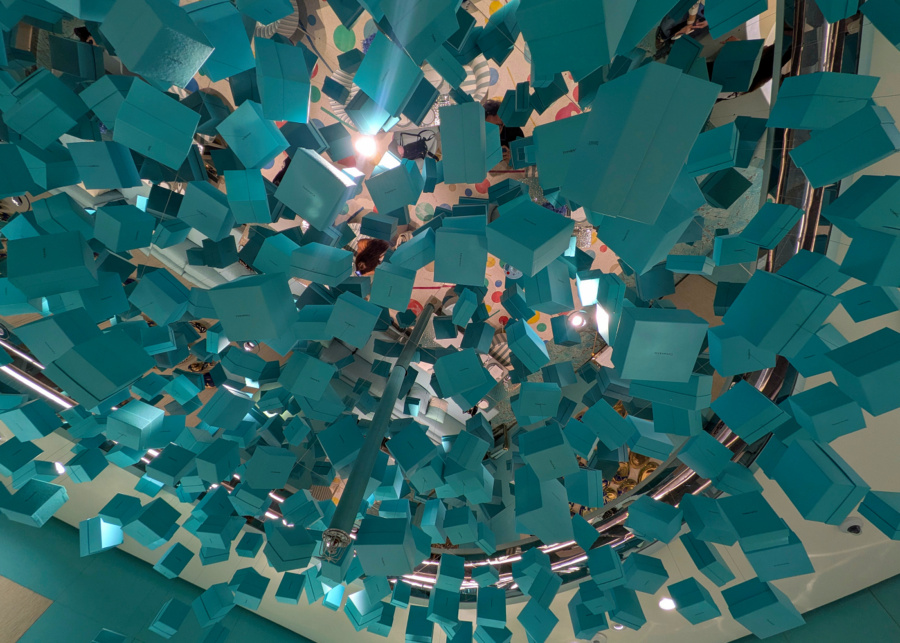 Tiffany & Co jewellery boxes on the ceiling | Blue Box Cafe Tiffany & Co Singapore