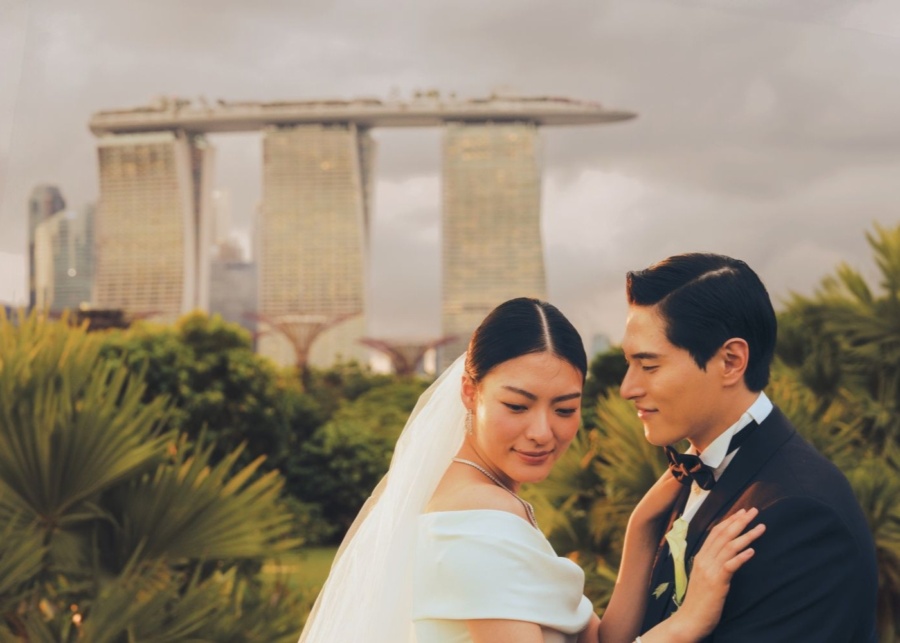Best wedding venues in Singapore - Marina Bay Sands skyline shot