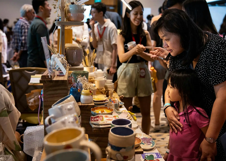 singapore clay festival - art market in singapore