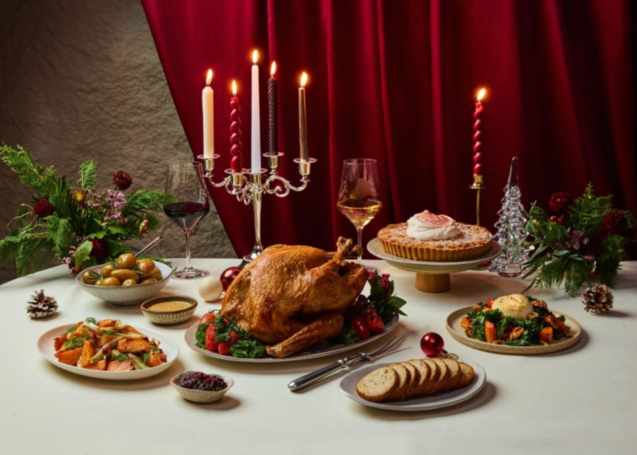 Best Christmas 2026 food delivery in Singapore - Fat Belly’s Christmas Spiced Honey Glazed Turkey Delivery Set