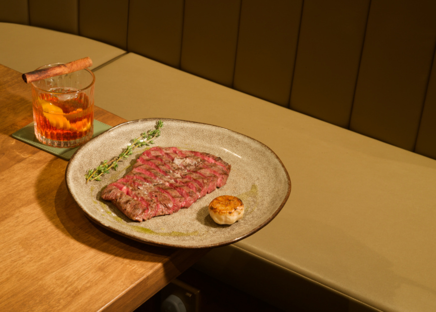 Slainte Paragon Orchard - Snow aging yukimuro full blood wagyu