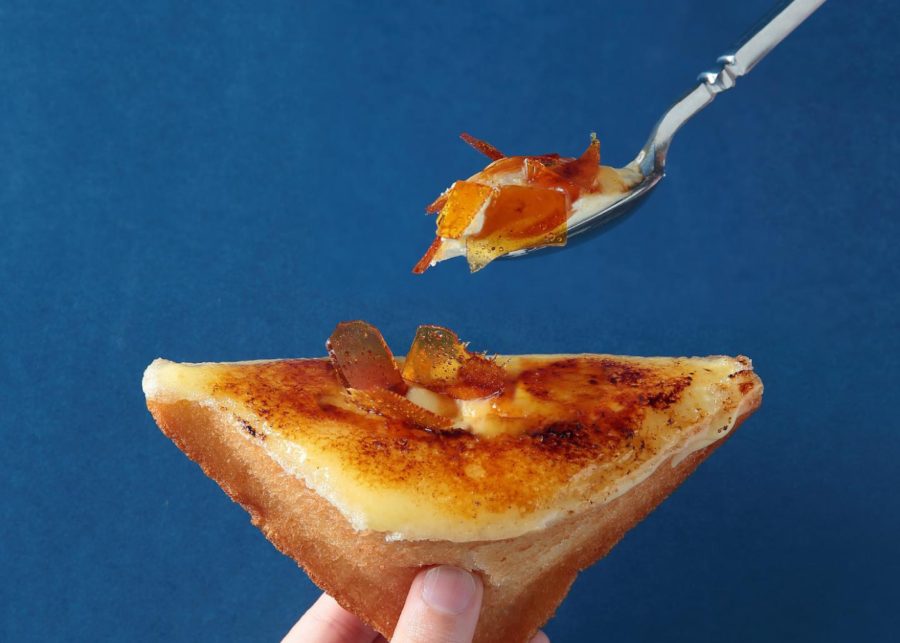 crème brûlée sando