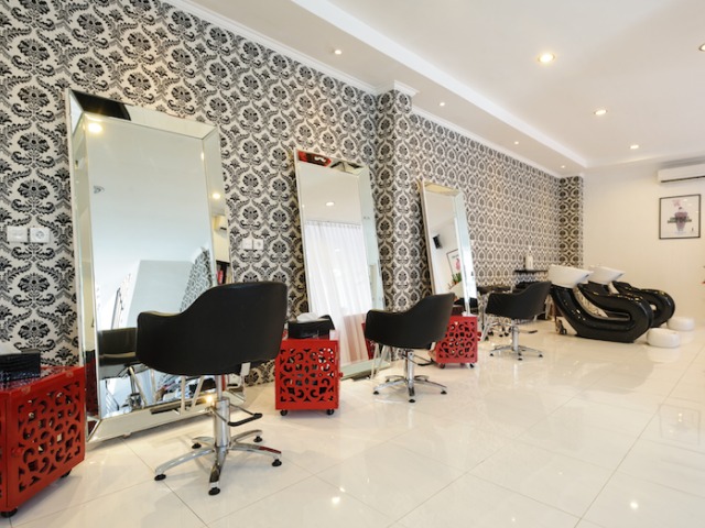 Hair in Bali: Glo Day Spa and Salon