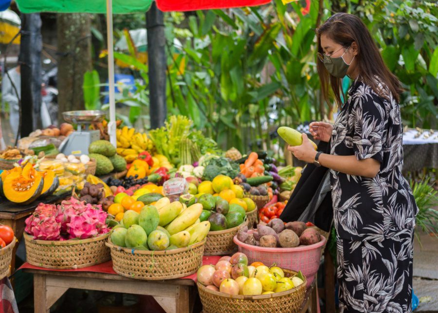 Farmer's market at Moksa