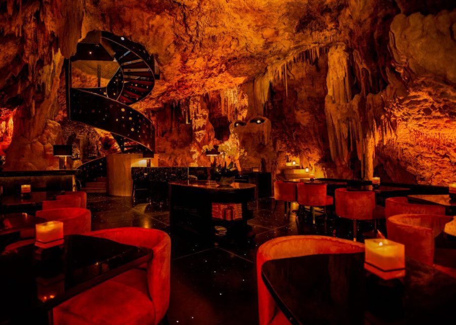 New restaurant in Bali 2022 - The cave in uluwatu