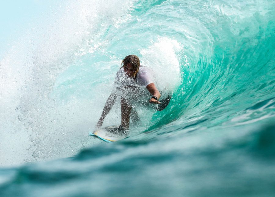 Surfing in Bali - world-class waves for the pros and beginners