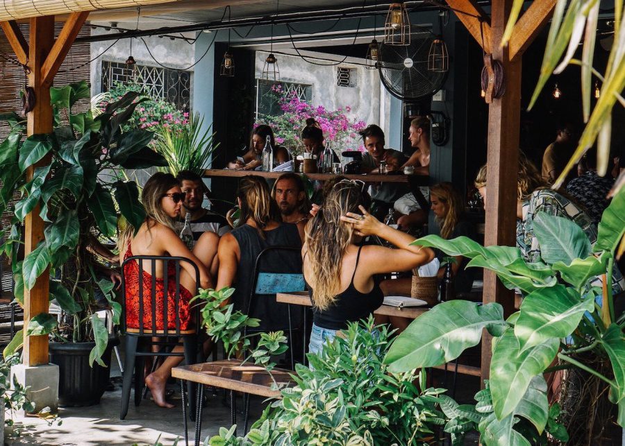 Restoran & cafe di Uluwatu Bali yang paling enak Bali
