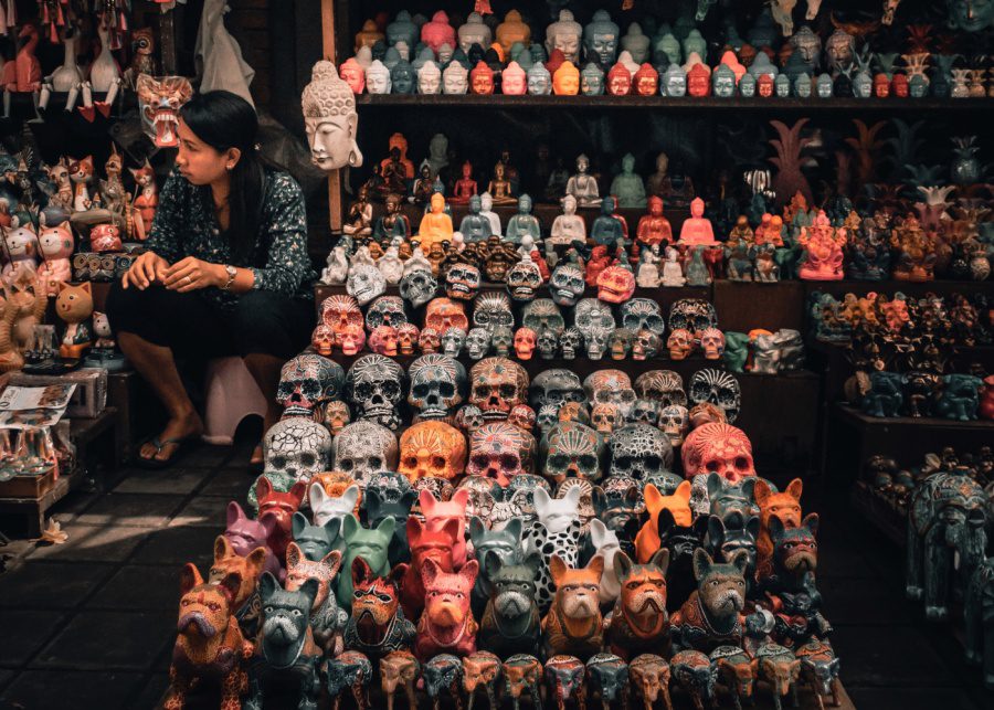 Ubud art market: colourful and beautiful arts shopping in Bali