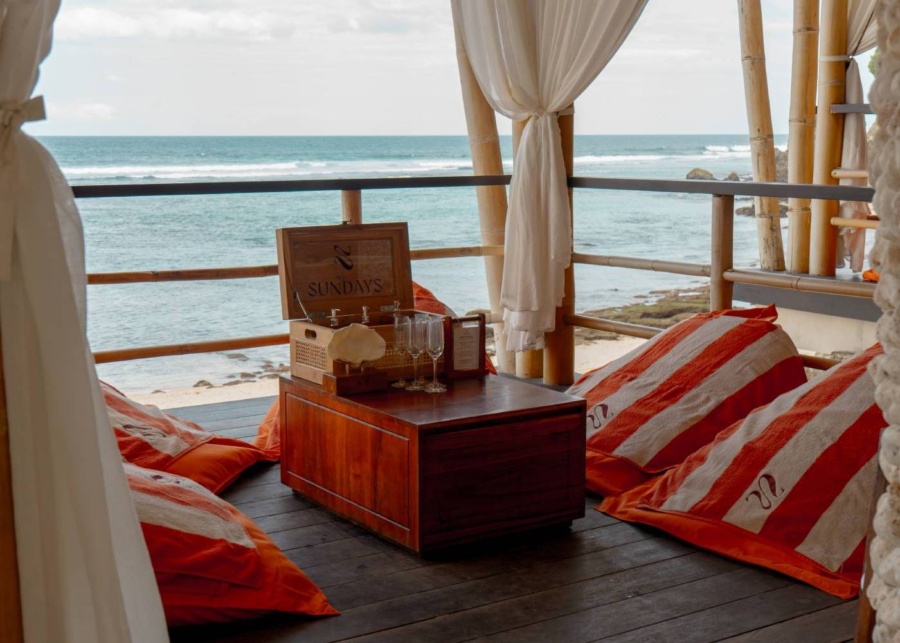VIP bungalow at Sundays Beach Club in Uluwatu, Bali, with direct ocean views