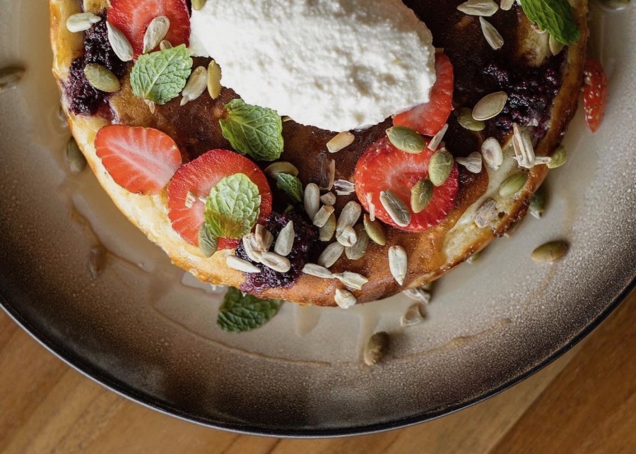 Pancakes at Bistro Anwa restaurant in Umalas Bali indonesia