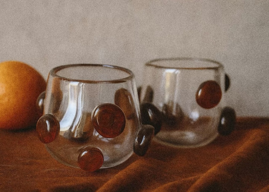 Glassware and tablecloth at Serpentine Studio - where to shop for homewares in Bali, Indonesia - seseh