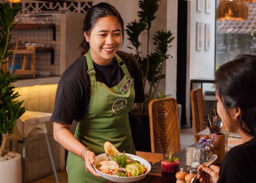 The excellent service at Benih Cafe in Kuta Bali - one of the best places to eat in Legian area
