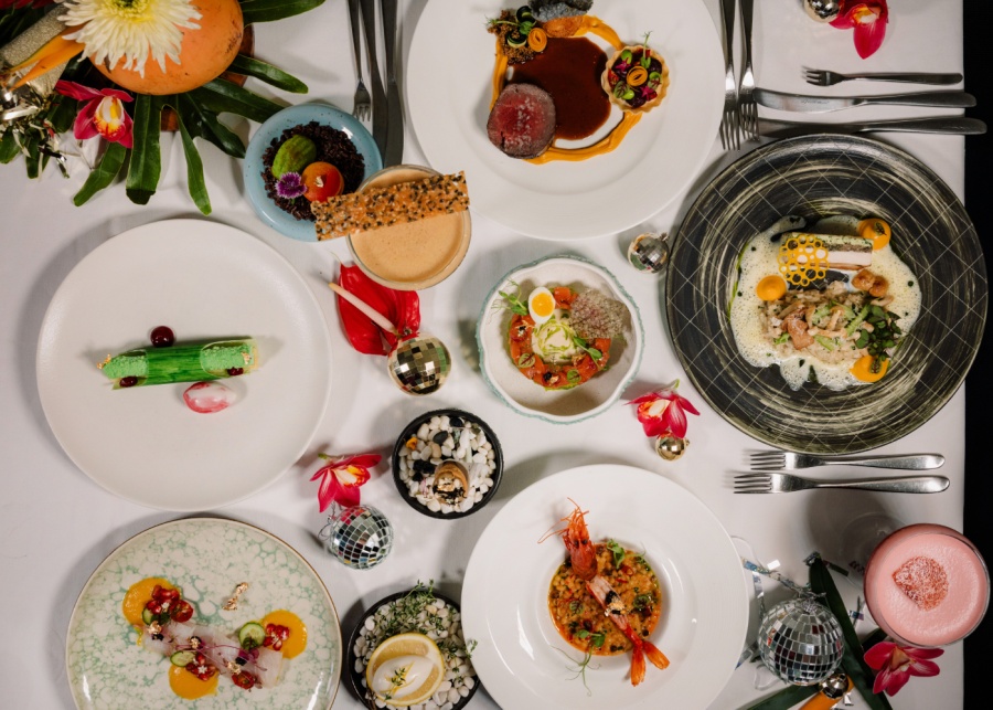 Christmas Day 2025 Set Menu Dinner at SugarSand, beachfront restaurant at Hotel Indigo Bali Seminyak Beach