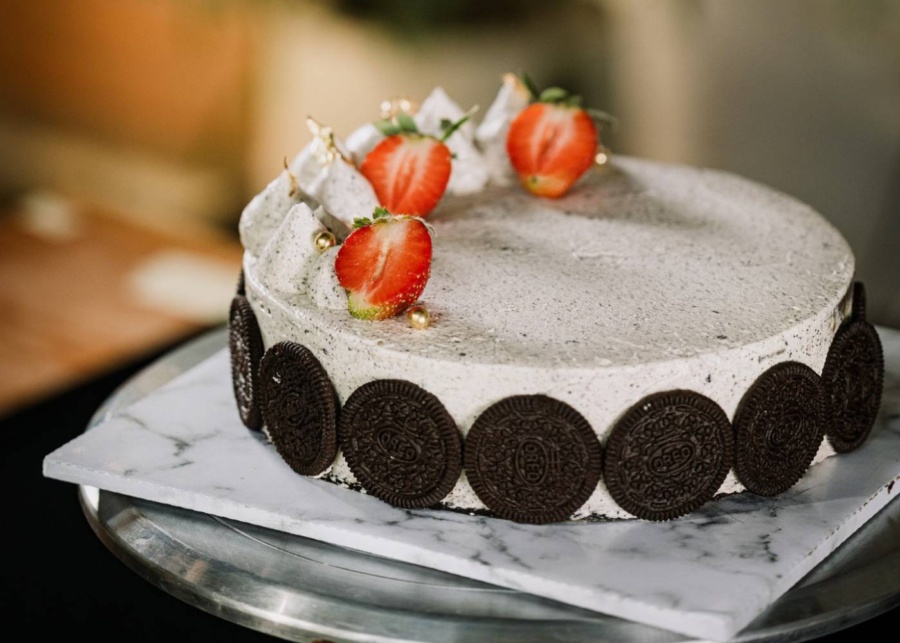 Oreo cake at Livingstone Cafe and Bakery in Seminyak, Bali, Indonesia