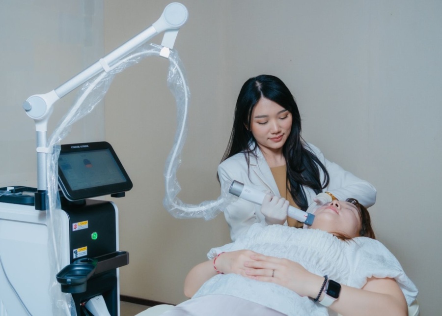 Thinking about XERF in Bali? Here’s why I’d book this skin-tightening treatment at Healthy Look Aesthetic in Ubud