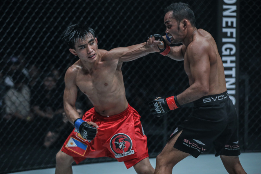 ONE Championship in Macao 2017 | Honeycombers Hong Kong | Joshua Pacio VS Hayato Suzuki