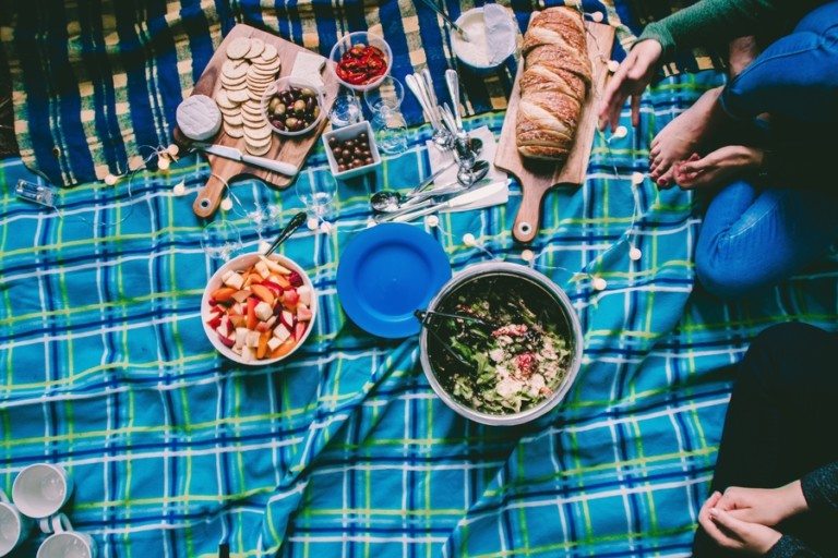 Picnic spots in Hong Kong: It’s time to lie down on the grass and watch the clouds in the sky