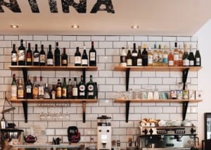 A definitive guide to the best bars in Hong Kong (compiled by a team full of active barflies)