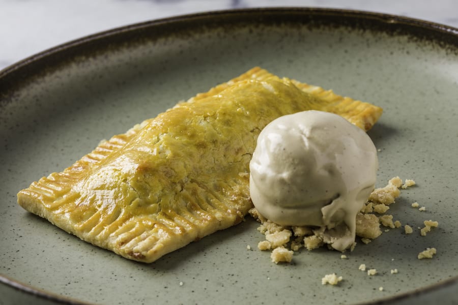 Hunter & The Chase apple pie