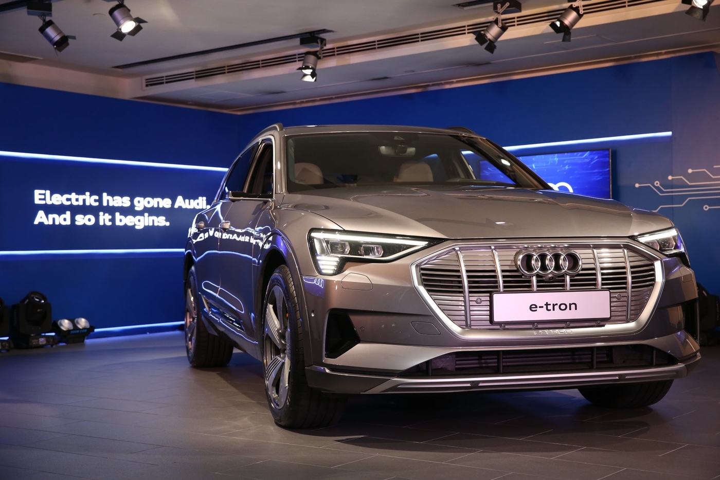 Audi e-tron