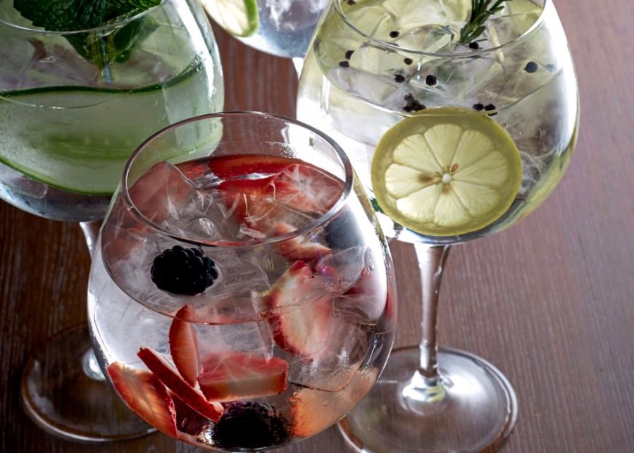 gin bars hong kong the optimist gin and tonic G&T