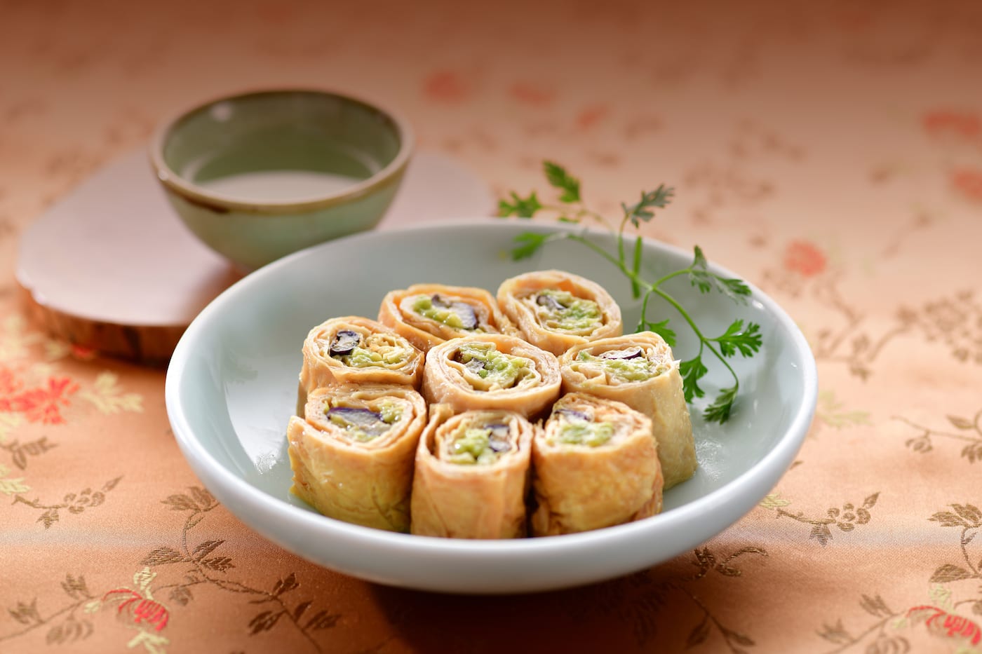 We review the new Ye Shanghai in TST | Honeycombers