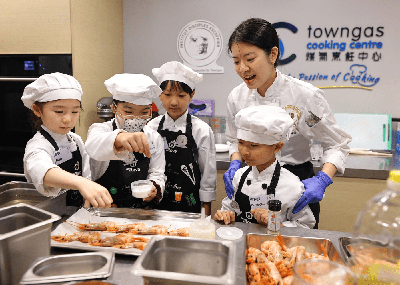 My Fab Fifties Life - Cooking Class in Hong Kong with Pots n' Pans