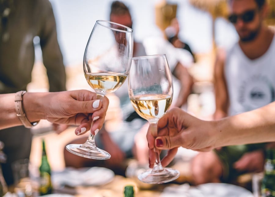 Wine delivery in Hong Kong: Enjoy a glass of red or white from Sha Tin to The Peak