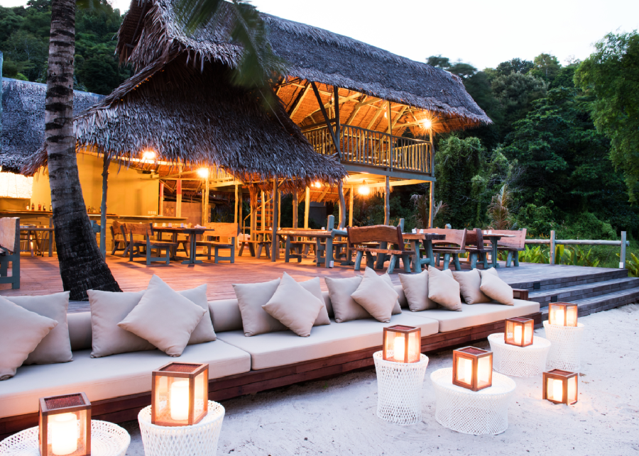 Como Point Yamu beach club