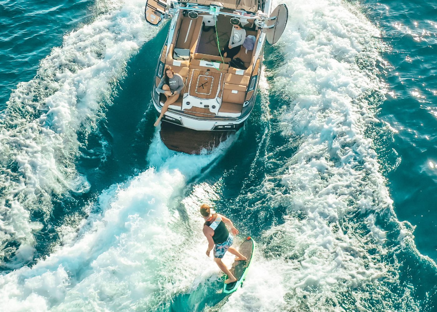 A guide to wakeboarding & wakesurfing in Hong Kong