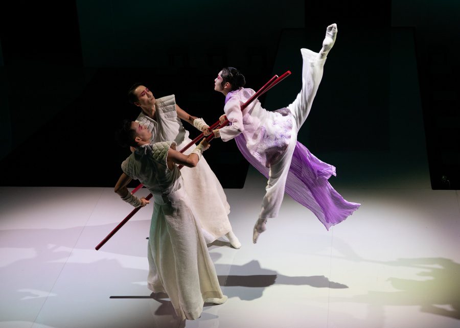 Explore an epic Chinese love story with The Hong Kong Dance Company in their new performance Waiting Heart