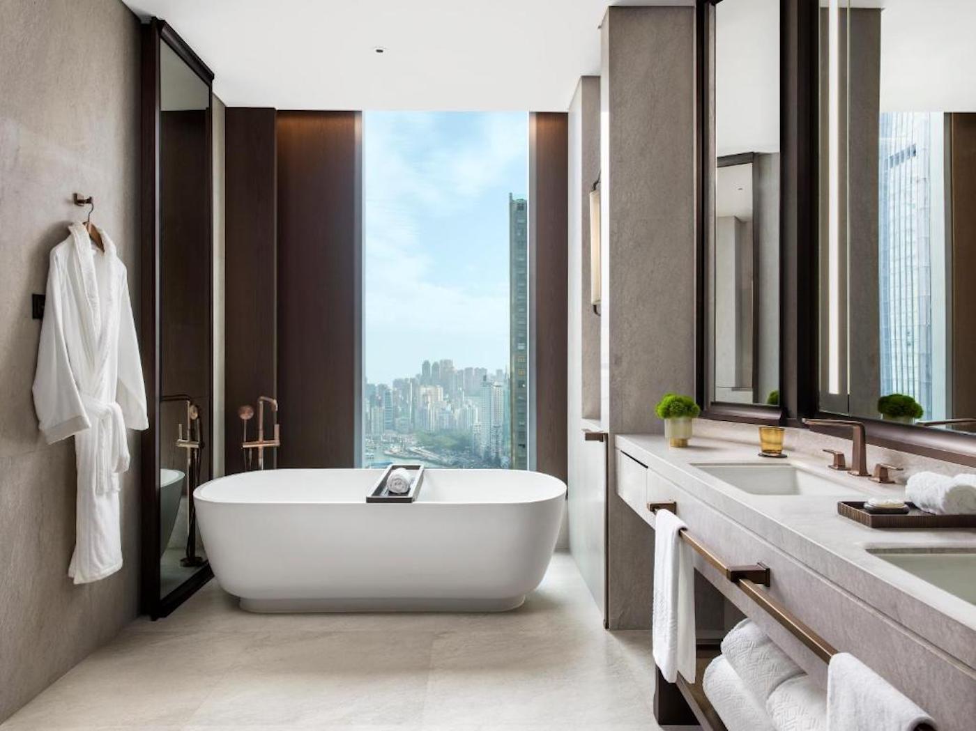 8 most luxurious hotel bathrooms in Hong Kong