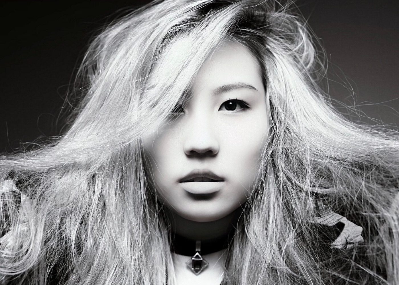 vivian yau soprano opera singer hong kong headshot monochrome