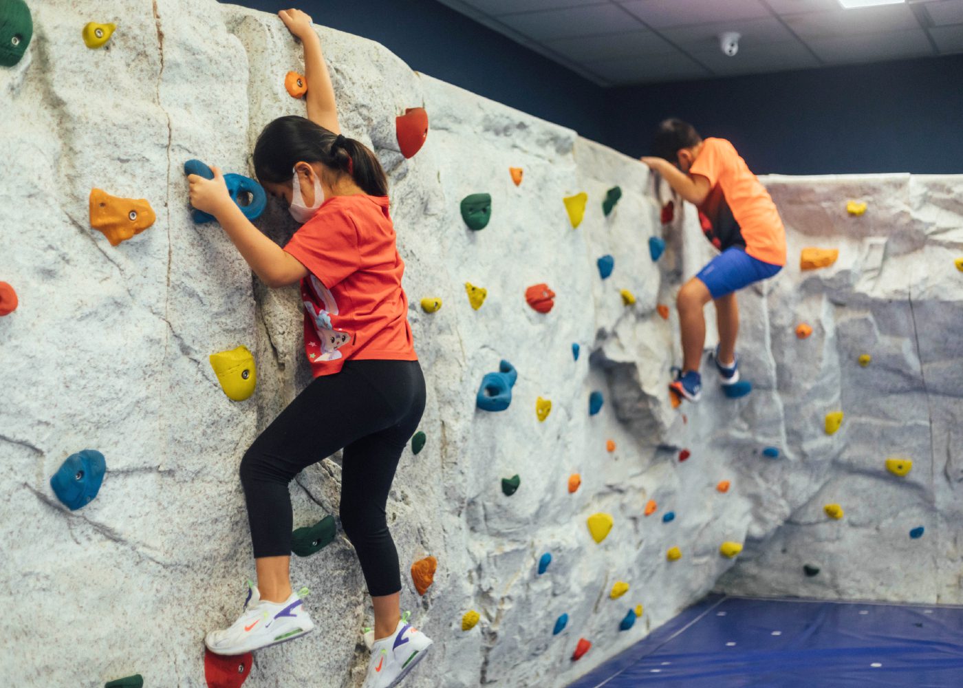 indoor rock climbing kids day camp beaumont summer hong kong