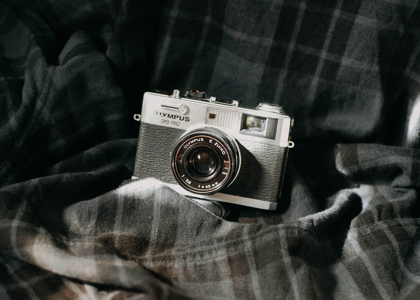 Film cameras in Hong Kong A beginner's guide