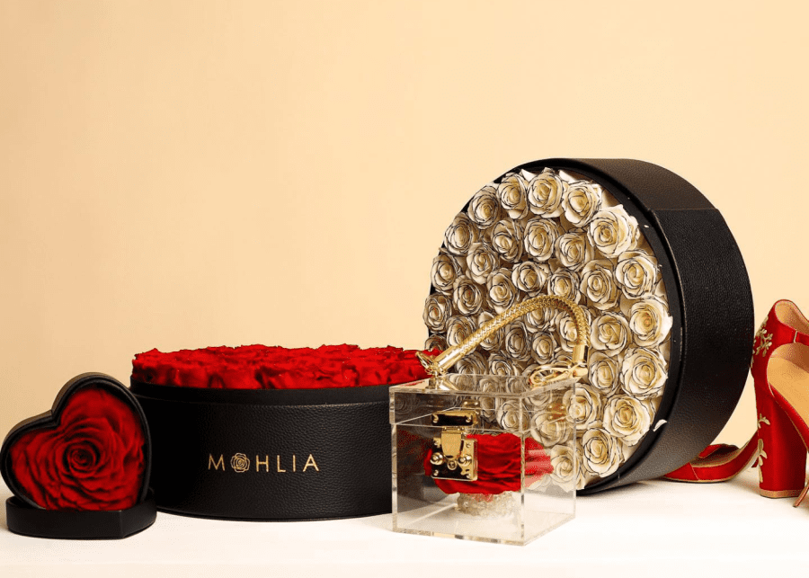 28 romantic gifts in Hong Kong to surprise them with