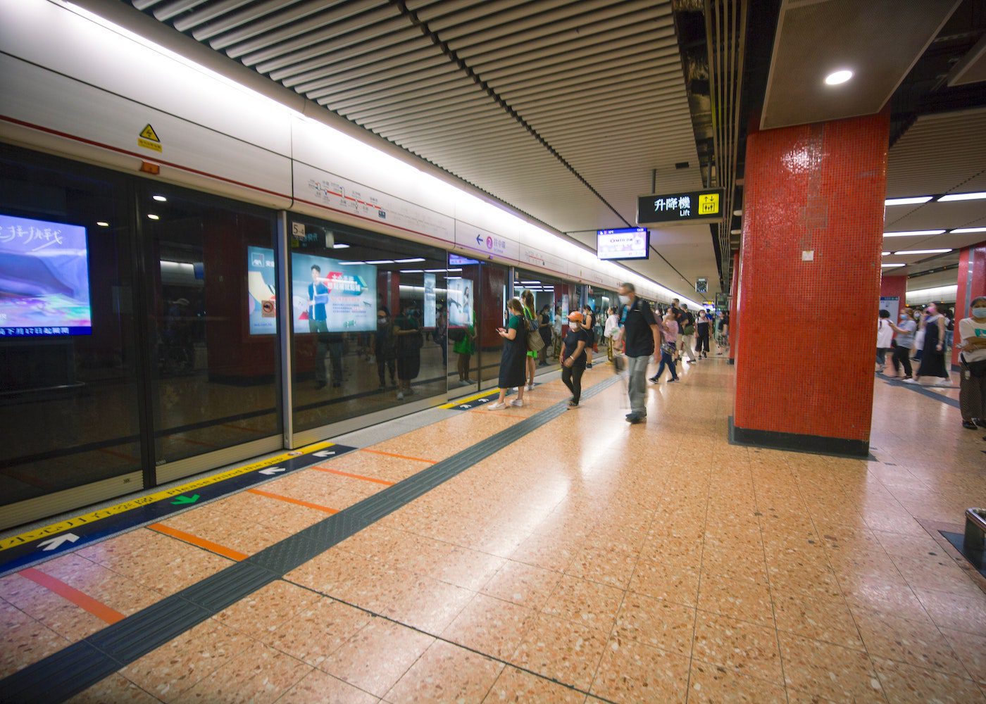 How to have a cheap night out in Hong Kong Hong Kong