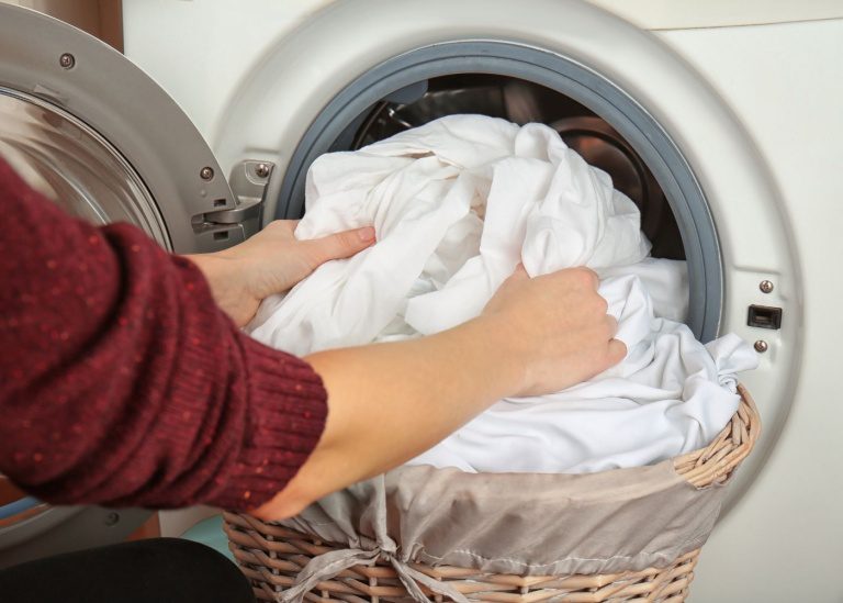 Wash and fold with the best dry cleaners in Hong Kong