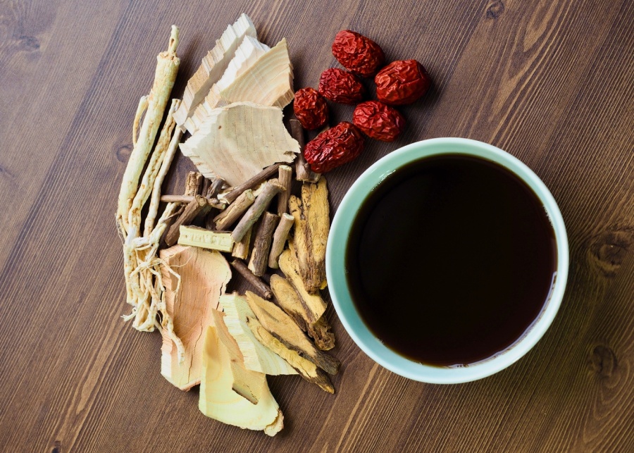 Chinese herbal teas Popular liang cha in HK