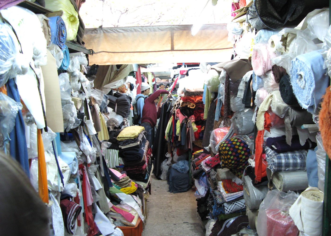sham shui po fabric district costumes