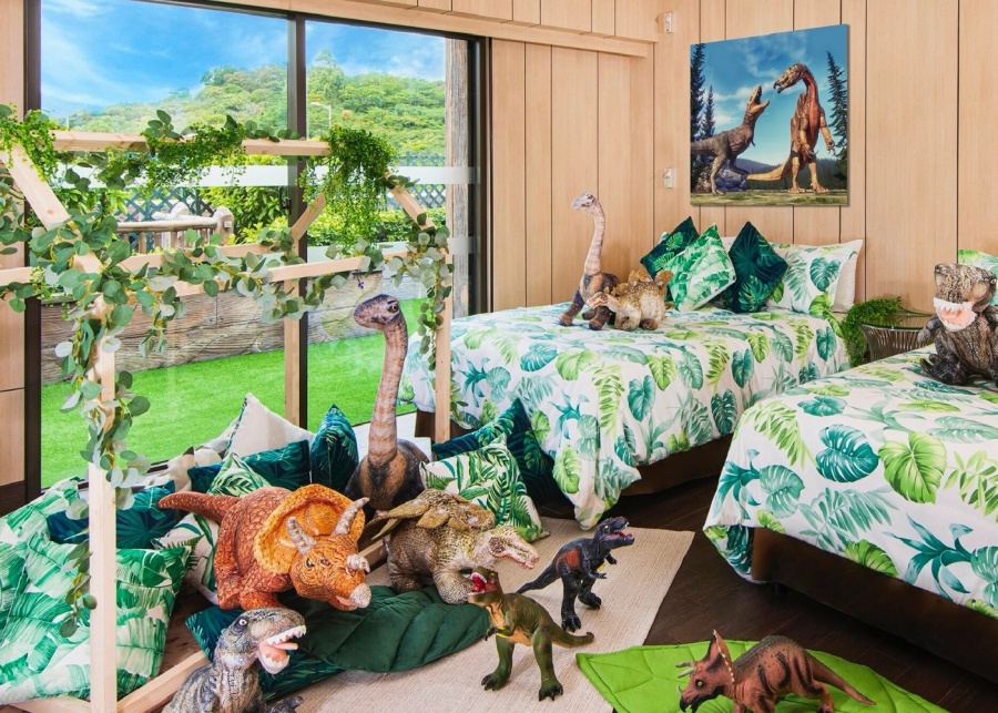 family-friendly hotels hong kong noah's ark